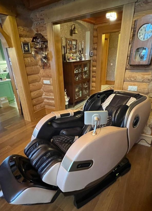 Реальная история клиента, как массажное кресло избавило от боли в пояснице.